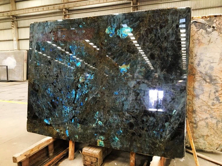 Granito azul lemuriano para encimera de cocina