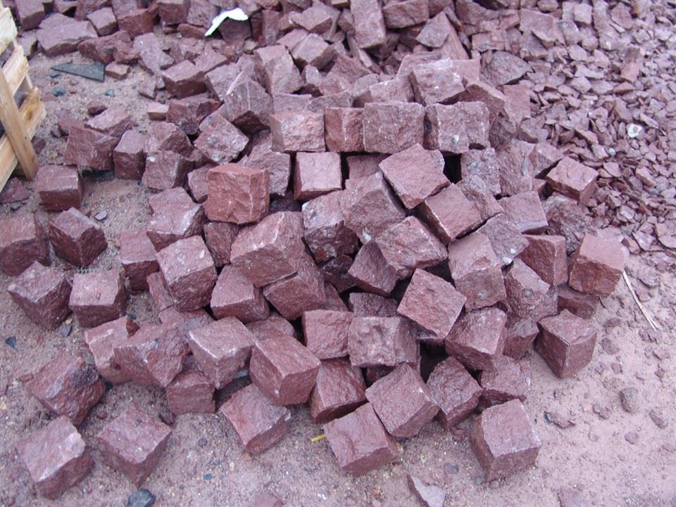 Adoquines de pórfido rojo
